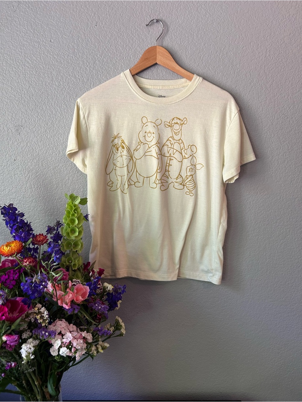Disney Cream Winnie the Pooh Line Art Tee - Winnie the Pooh & Friends Size XS